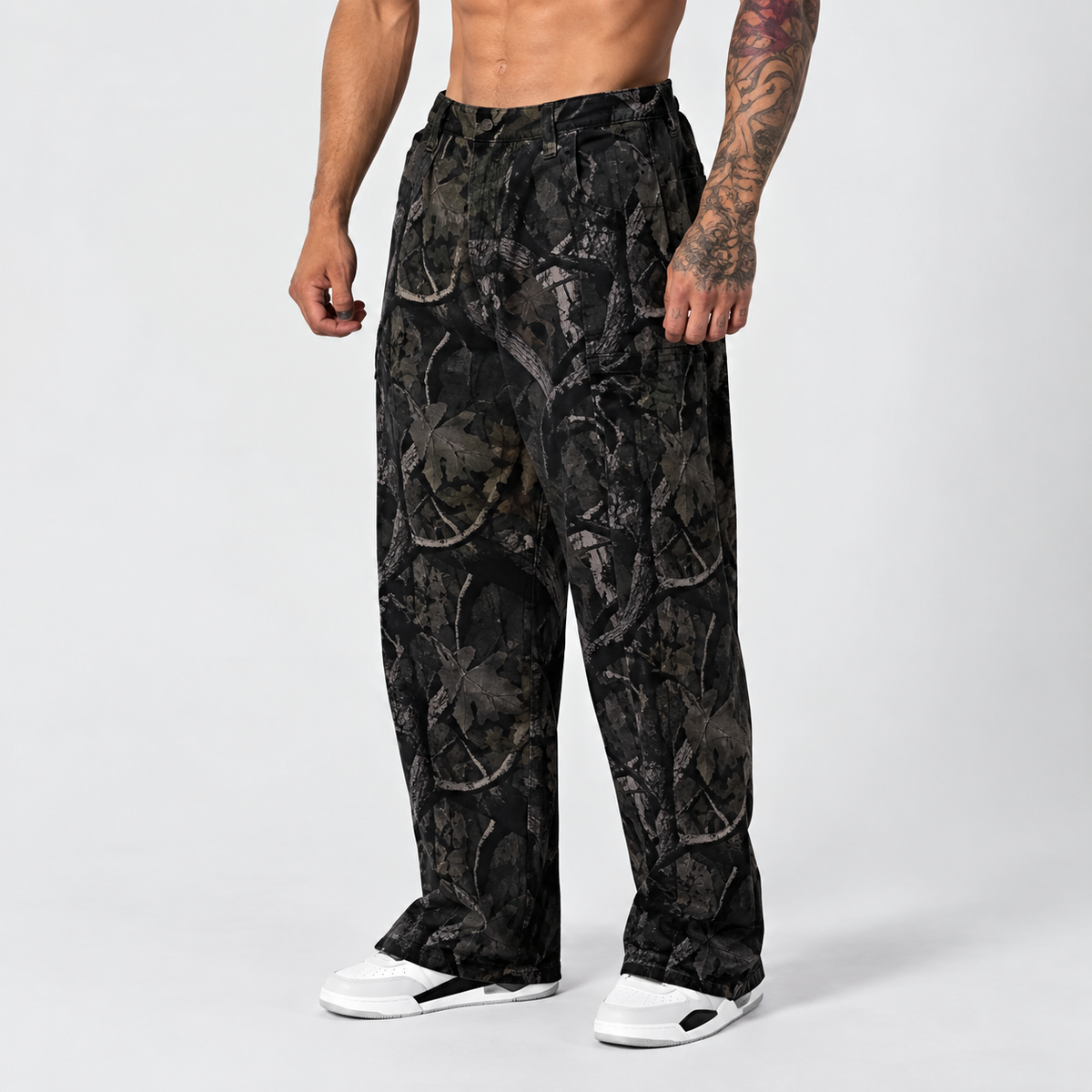 Hunter – Camo Wide-Leg Pants